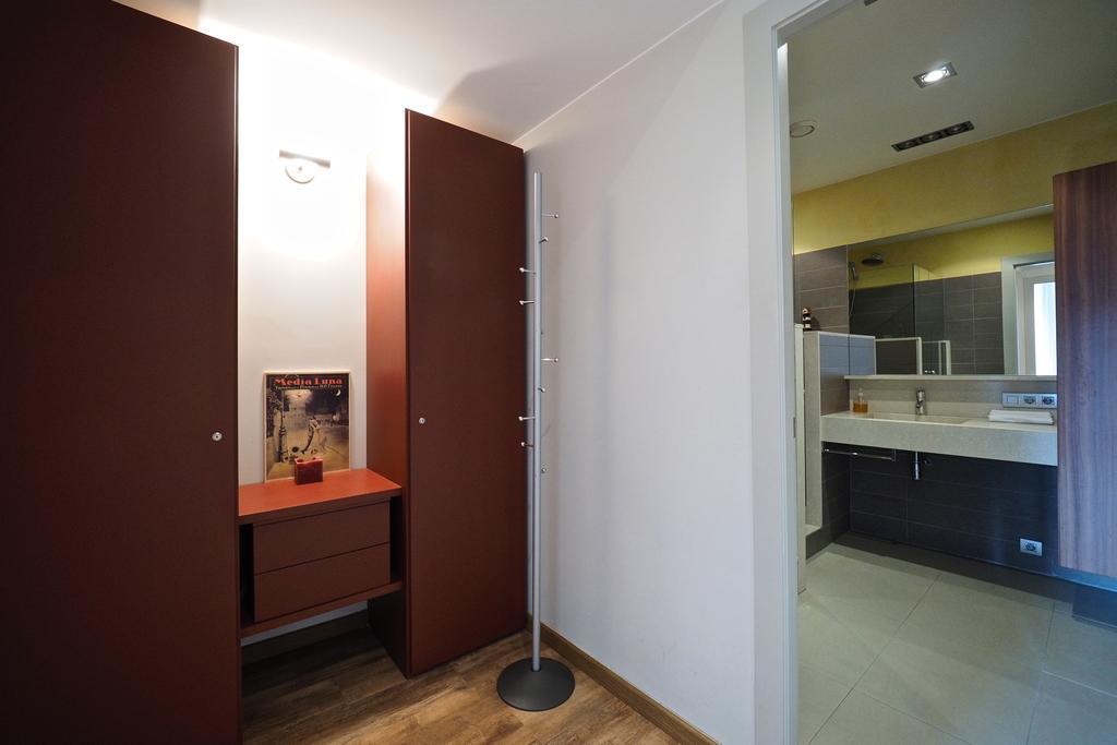 Gracia Terrace Design Apartment Barcelona Luaran gambar